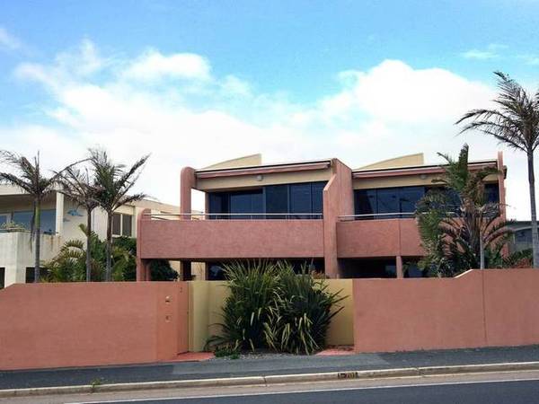 Exhilarating Coastal and Bay Views Picture 1