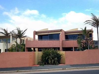 Exhilarating Coastal and Bay Views Picture