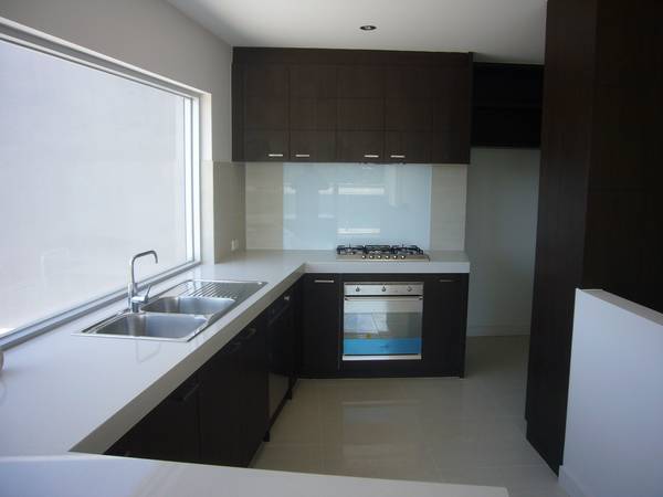 Forthcoming AUCTION Picture 2