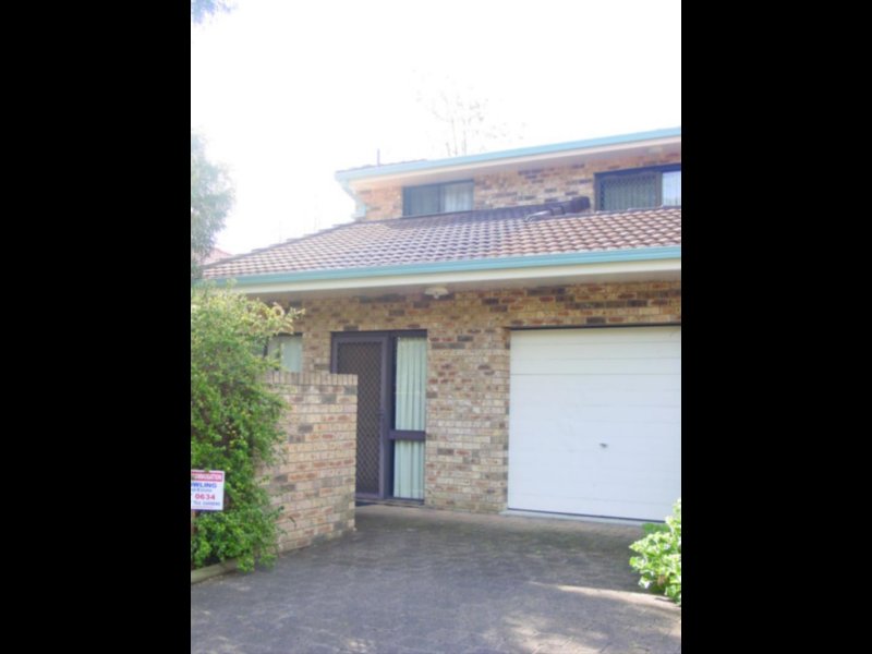 1/11 Coorilla Street, Hawks Nest Picture 1