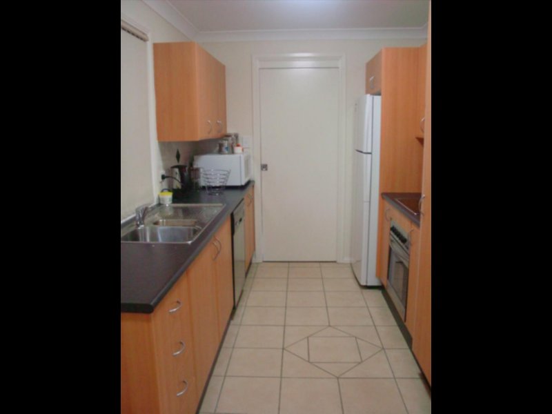 3/11-13 Bennett Street, Hawks Nest Picture 2