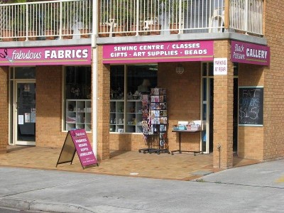 COMMERCIAL OPPORTUNITY...GOOD RETURNS Picture