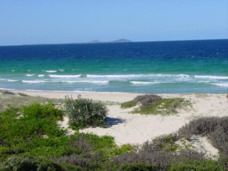 OPPOSITE MAIN BEACH, VENDOR NEGOTIABLE Picture 1