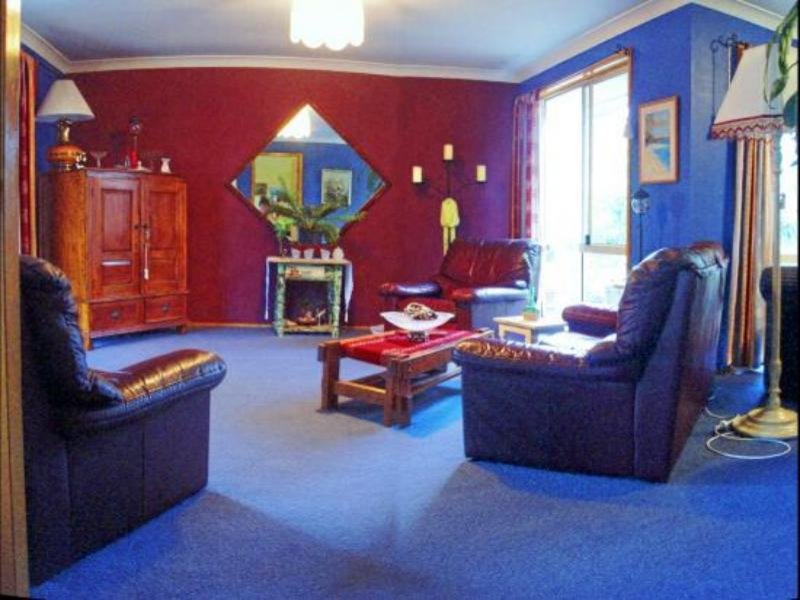 TEA GARDENS -
COMFORTABLE HOME Picture 2