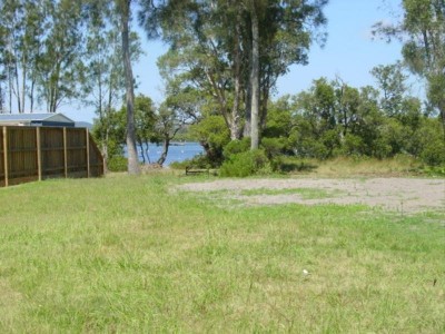 WATERFRONT RESERVE LAND Picture