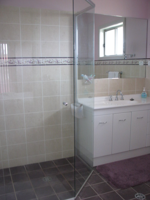 STYLISH LIVING,
MYALL QUAYS ESTATE Picture 2