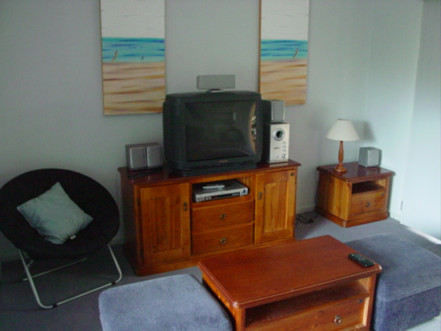 Only 30 Seconds to Jimmy's Beach Picture 3