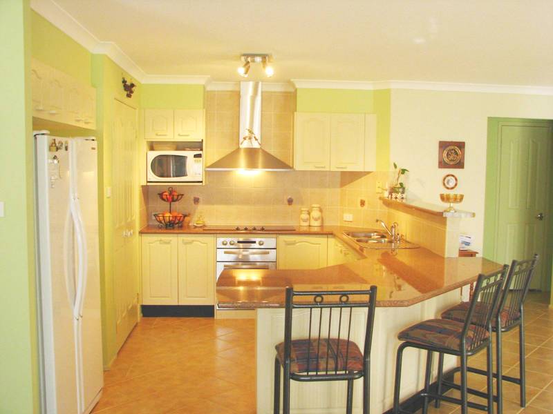 FISHING AND BOATING HEAVEN Picture 2