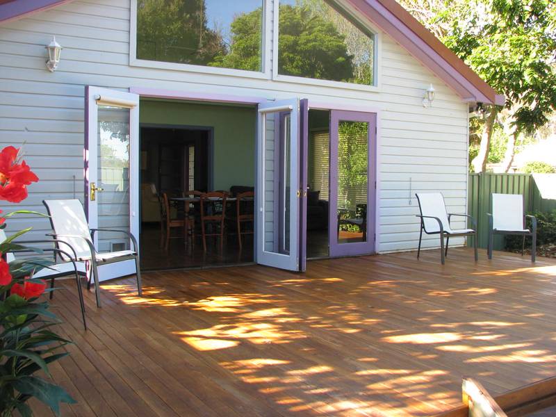 Old World Charm Picture 1