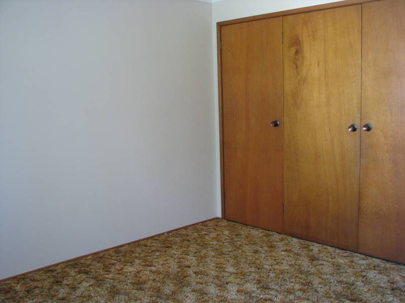 COMFORTABLE COTTAGE Picture 3