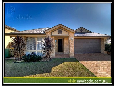 DISTINCTIVELY DIFFERENT WITH CHARACTER... Picture