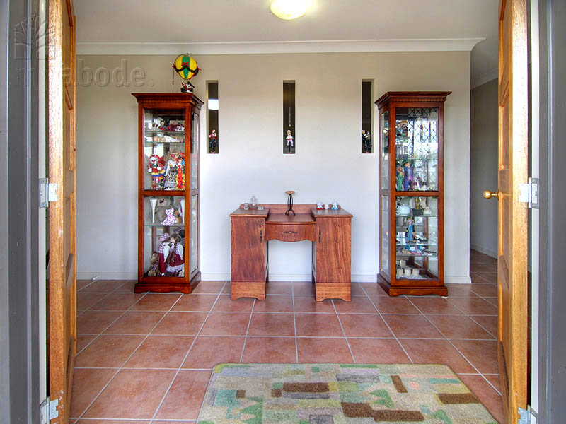 Uniquely Designed With the Family In Mind Picture 3