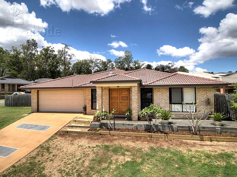 Uniquely Designed With the Family In Mind Picture 1