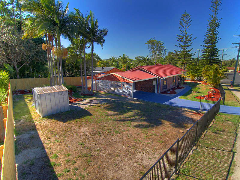 Beautiful, solid Dixon home - offers near to asking price welcomed. Picture 2