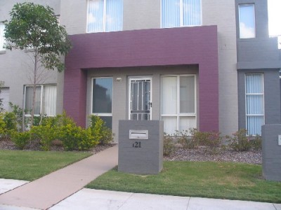 CLOSE TO HOLSWORTHY STATION Picture CLOSE TO HOLSWORTHY STATION Picture