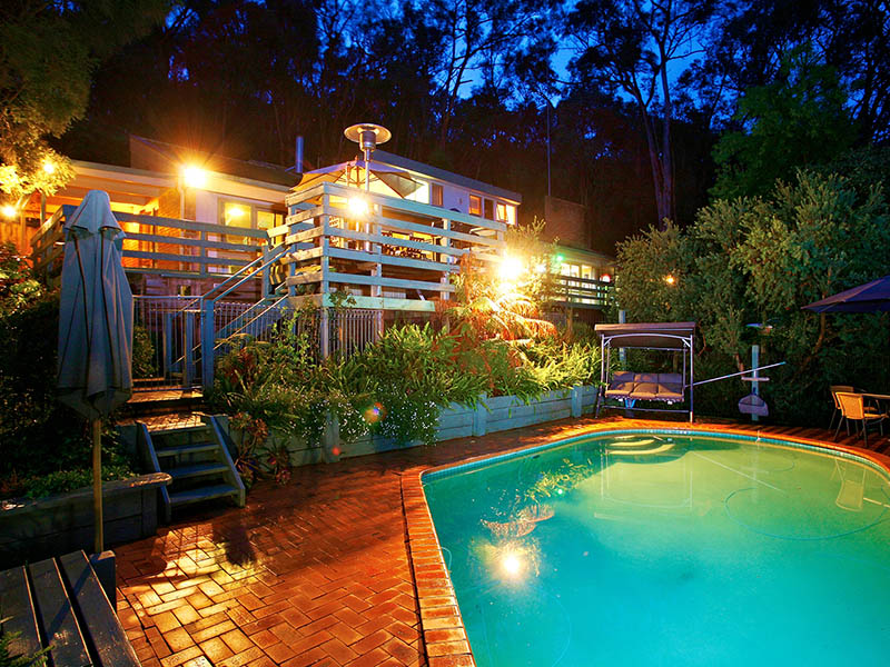 Stunning lifestyle property Picture 2