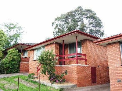 Light, Bright Two Bedroom Unit Picture