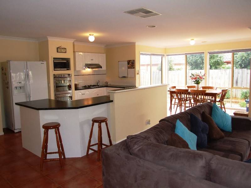 Bring the family...this is it! Picture 2