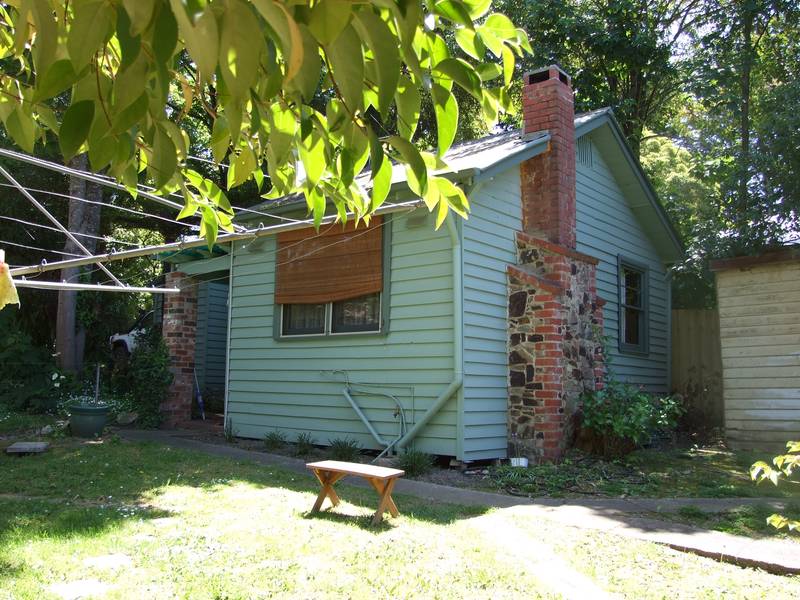 Solid as a Rock in the Centre of Town Picture 3