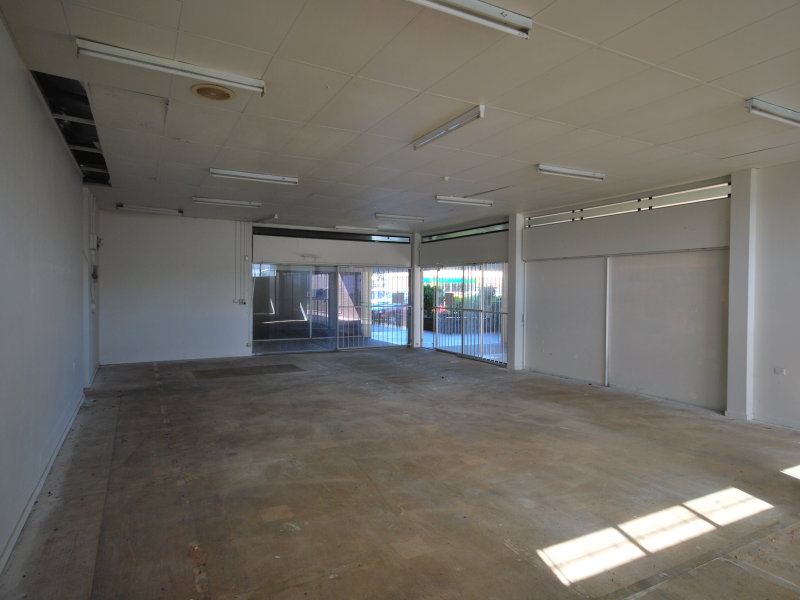 PRIME WISHART RETAIL/OFFICE SPACE Picture 3