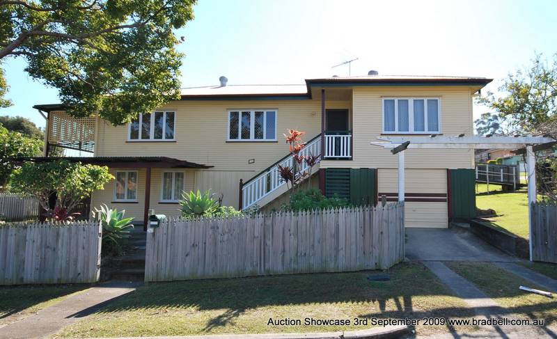 UNDER CONTRACT BY THE BELL / DARWIN TEAM! Picture 1