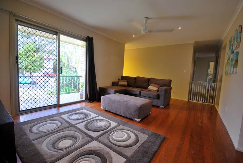 OWNERS KEEN TO MOVE CLOSER TO WORK AND LOOKING FOR A QUICK SALE!!! Picture 3