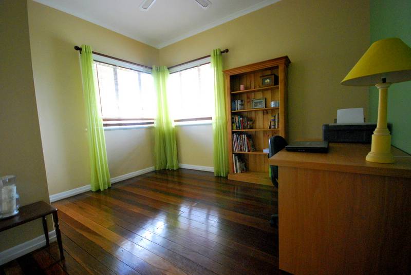 Reduced to ensure a sale... Open Home Tues 15th 6.15-6.45pm Don't miss your chance... Picture 3