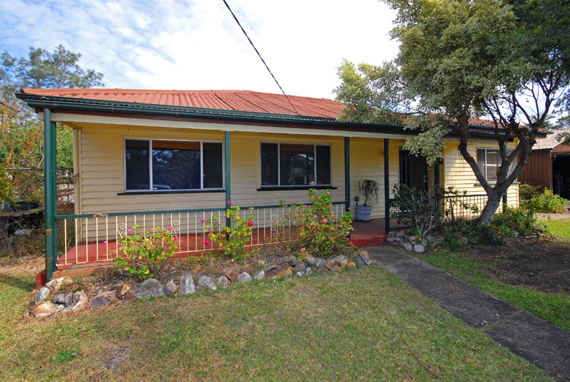 Sensational opportunity - Bald Hills central - Price Guide - low $300's Picture 1