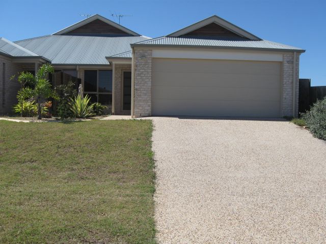 Immaculate beautifully presented home Picture 1