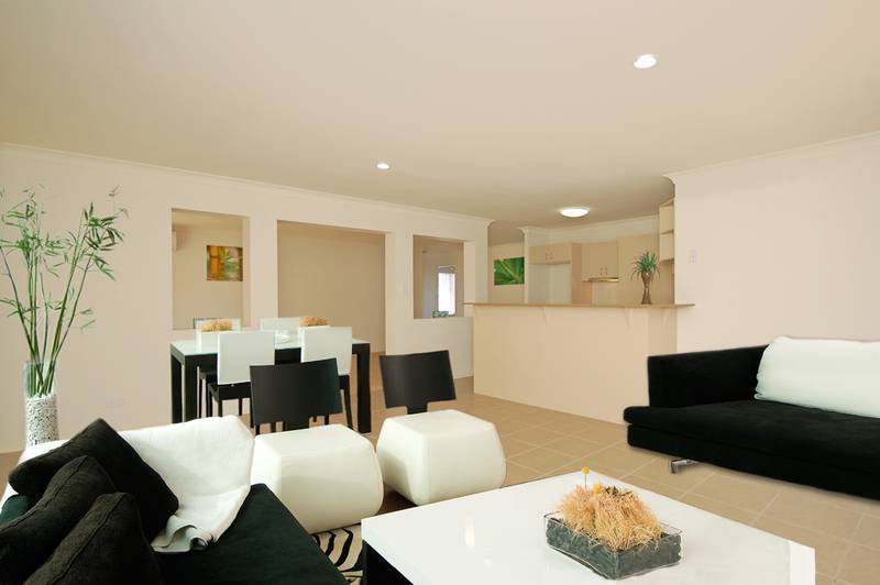 Almost Brand New - Big block - Great opportunity Picture 3