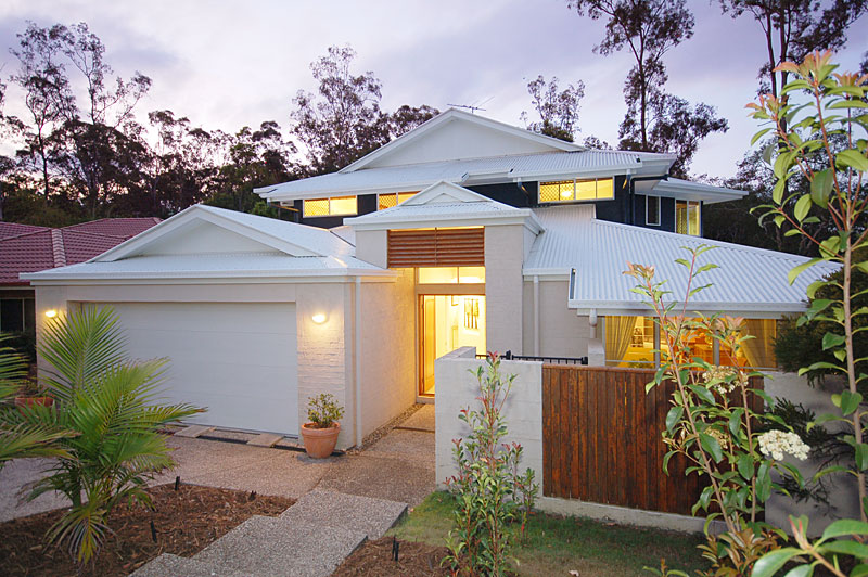 Stunning Executive Residence - Move in before or after Christmas Picture 1