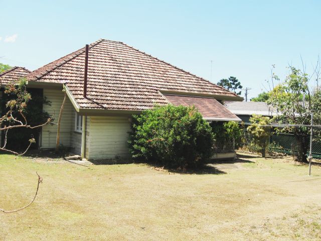 Classic Post War Character Home in Central Bald Hills Picture 2