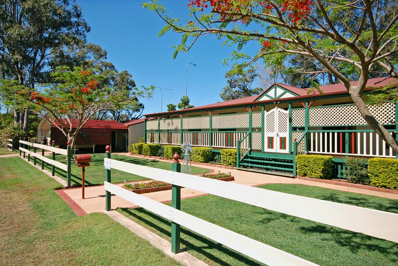 Outstanding example of early Qld Architecture reproduced to perfection Picture 2