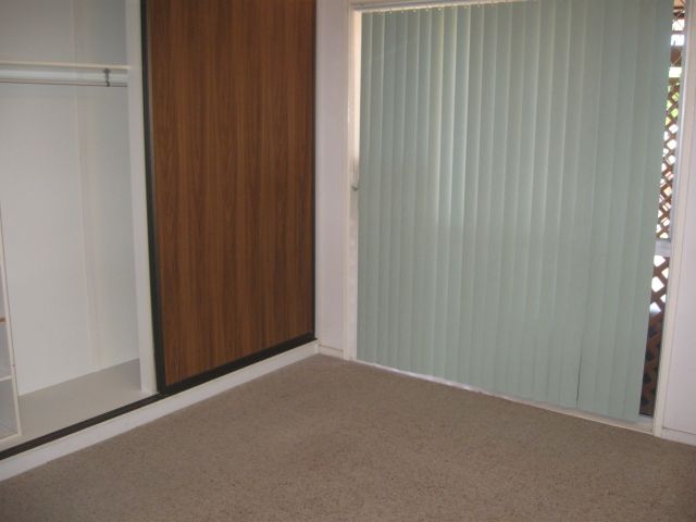 Massive Unit in The Groves Complex Picture 3