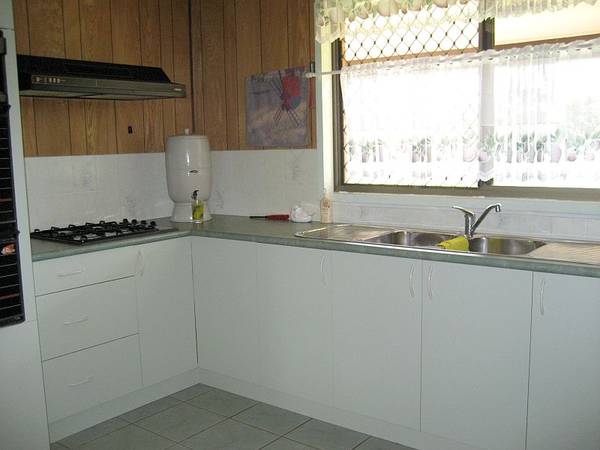 ON THE RIVER - 3167. Picture 3