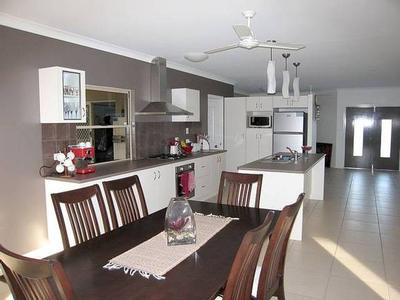 BEAUTIFULLY PRESENTED HOME IN TOLGA - 3219: Picture