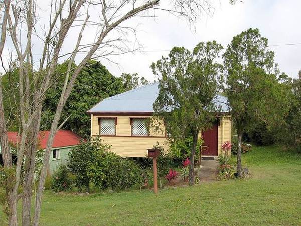 QUEENSLANDER IN HERBERTON - 3218: Picture 1