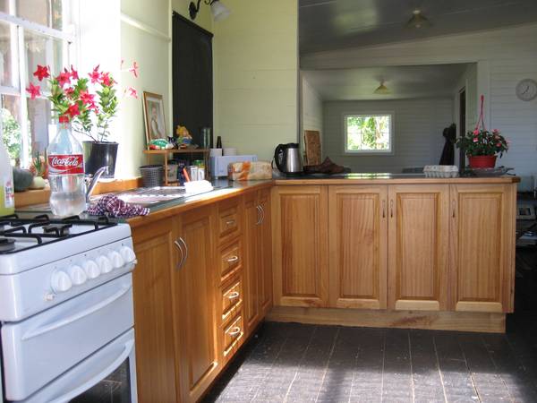 EDGE OF YUNGABURRA - HA3084 Picture 2