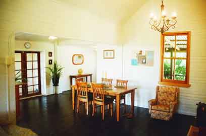 EDGE OF YUNGABURRA - HA3084 Picture 3