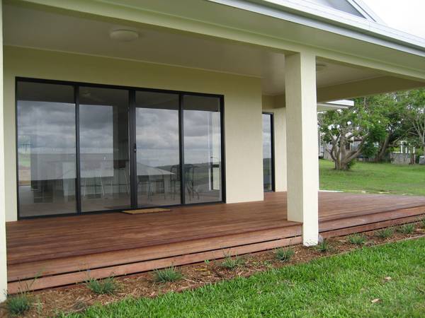 QUALITY HOME IN GREAT AREA - 3012: Picture 3