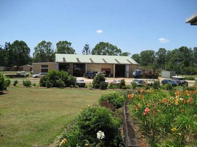 INVESTMENT - UNIQUE LIFESTYLE ACREAGE & INCOME - C3088 Picture