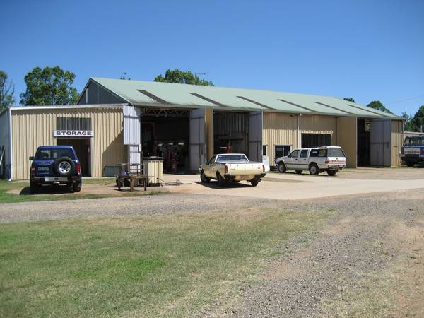 INVESTMENT - UNIQUE LIFESTYLE ACREAGE & INCOME - C3088 Picture 2