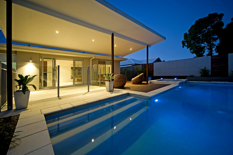 BIG & BEAUTIFUL Picture 2