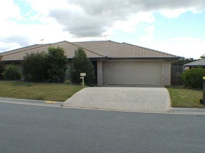 CRASHED
CONTRACT -
IMMACULATE
DUPLEX - MUST SELL THIS WEEKEND Picture CRASHED
CONTRACT -
IMMACULATE
DUPLEX - MUST SELL THIS WEEKEND Picture