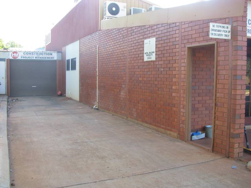 Office & Warehouse! Picture 3