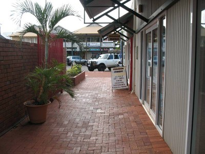 Prime Laneway Opportunity Picture