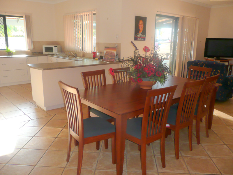 YOU BEAUTY Picture 2