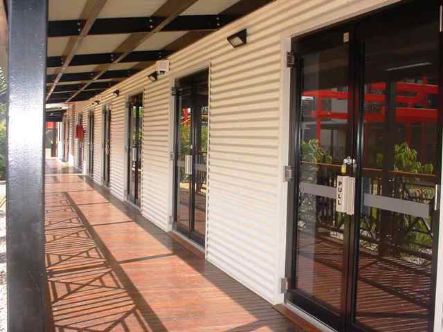 Peaceful Shiba Lane Office! Picture 3