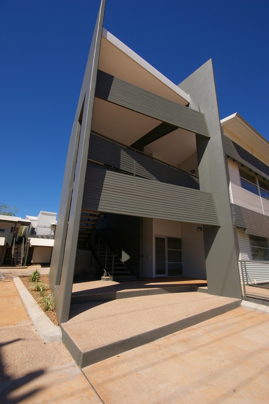 NEW COMMERCIAL OFFICE Picture 2