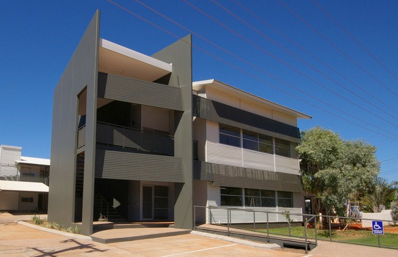 NEW COMMERCIAL OFFICE Picture 1